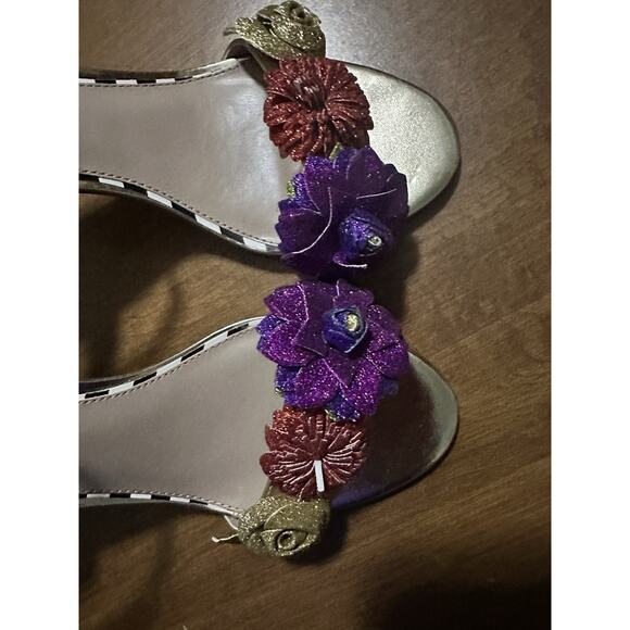 Betsey Johnson Gold Bromme Flower Heels Women’s 9.5 4” - Picture 5 of 10